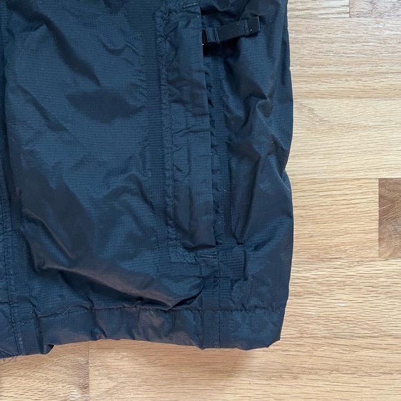NORTH FACE Jacket M (10-12) - Picture 4 of 9